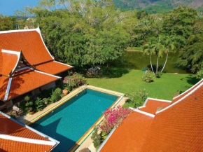 Villa Semaya - Grandiose 8BR Luxury Villa Oasis
